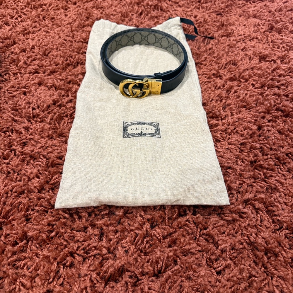Gucci reversible Gold GG Buckle Belt